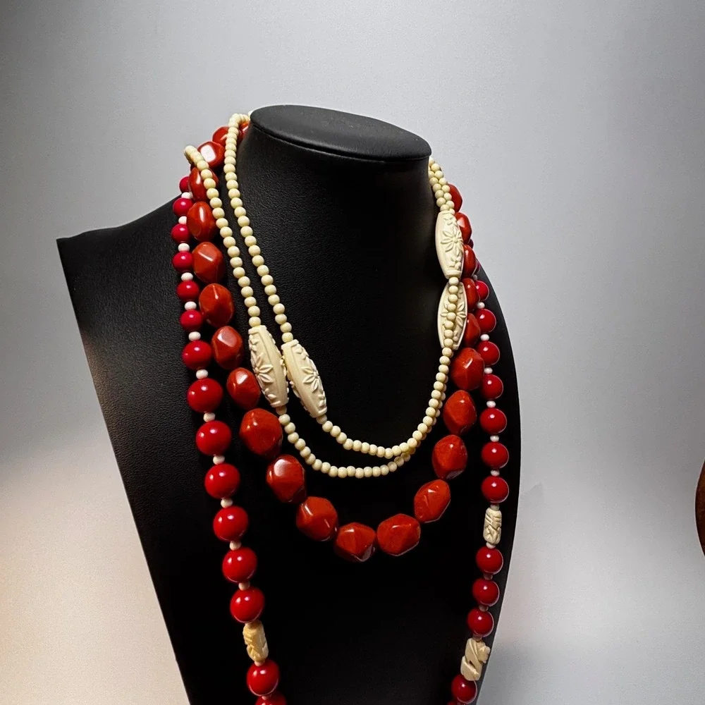 Necklace Lot Goth Witchy Boho Black Red Vintage Acrylic Beads Floral Elephants - Picture 7 of 10